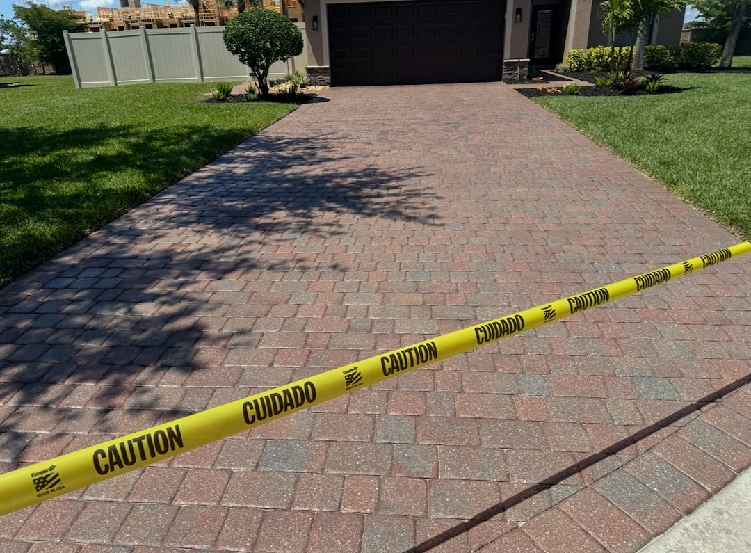 Paver sealing in Promenade West 
