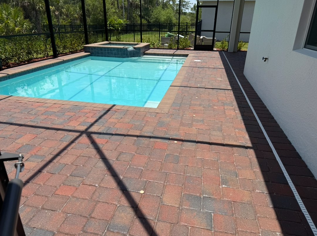 Paver Sealing in River Hall